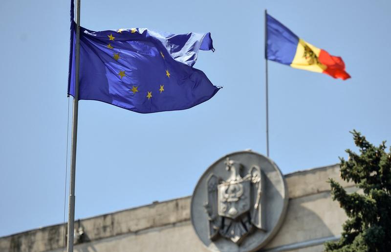 HOTNEWS.RO: Ministerul de Externe din Republica Moldova înfiinţează o direcţie specială pentru relaţia cu România