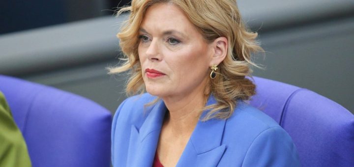 HOTNEWS.RO: Numărul 2 din statul german, victima hackerilor pe una dintre cele mai folosite aplicații de mesagerie