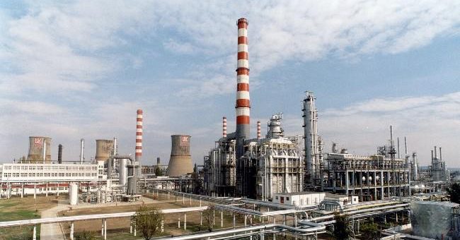 HOTNEWS.RO: România a primit derogare din partea guvernului american pentru a reporni rafinăria Petrotel Lukoil, anunță Ministrul Energiei: „21% din producția țării va fi asigurată”