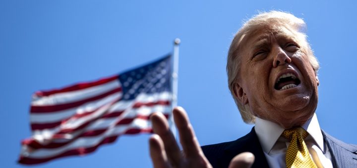 HOTNEWS.RO: Trump anunță că a amânat, în ultimul moment, un atac asupra Iranului, dar că a dat ordin armatei să fie gata pentru „un asalt complet, la scară largă”