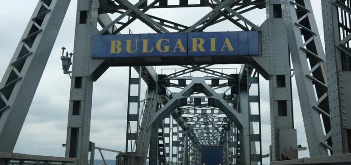 HOTNEWS.RO: Avertisment pentru șoferii care merg în Grecia sau Bulgaria și tranzitează podul Giurgiu-Ruse mâine