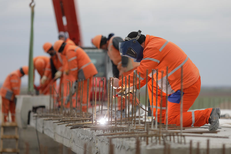 HOTNEWS.RO: Modelul-cadru obligatoriu de contract de muncă între firmele românești și lucrătorii străini din afara UE. Descarcă Ordinul 655/2026 publicat în Monitorul Oficial
