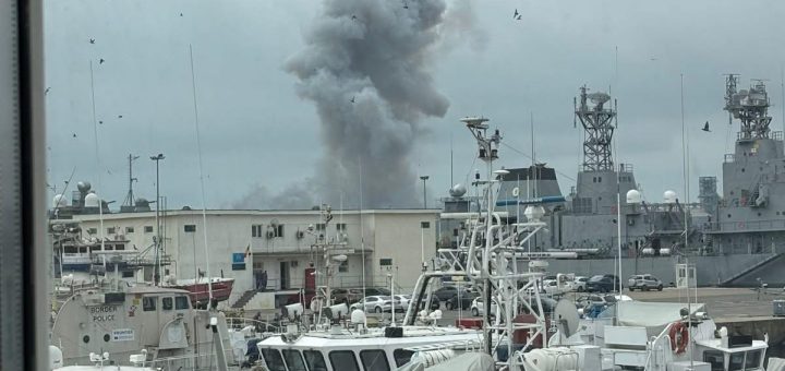HOTNEWS.RO: Soluția luată în calcul pentru securizarea portului Constanța, după explozia dronei ucrainene