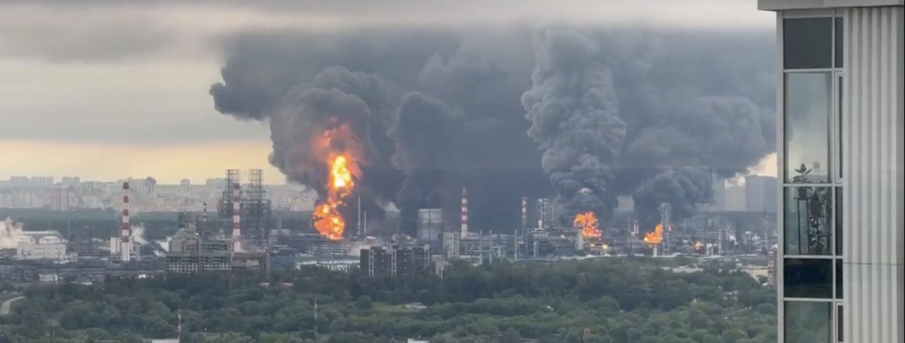 HOTNEWS.RO: Ucraina a atacat din nou cu drone asupra infrastructurii energetice din apropierea Moscovei