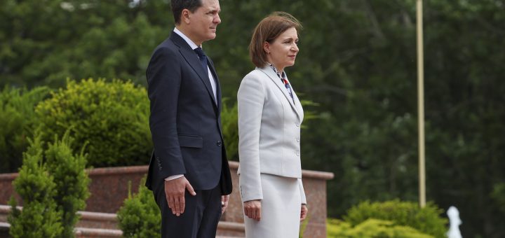 HOTNEWS.RO: Un sociolog și fost consilier al lui Traian Băsescu susține că miza reală a lui Nicușor Dan e să se opună AUR prin Unirea cu Moldova. România, din nou o țară cu aproape 22.000.000 de locuitori
